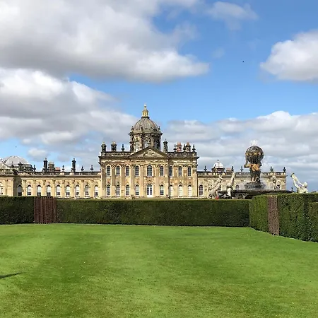 بيت للعطل The Old Coach House Burythorpe