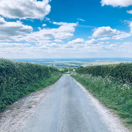 The Old Coach House بيت للعطل